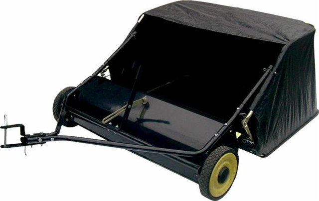 Spazzolatrice per trattorini rasaerba con cesto da 420L - Ama