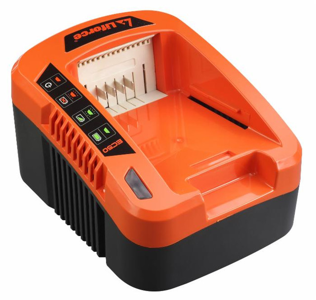 Caricabatteria rapido per batterie da 40V - Redback