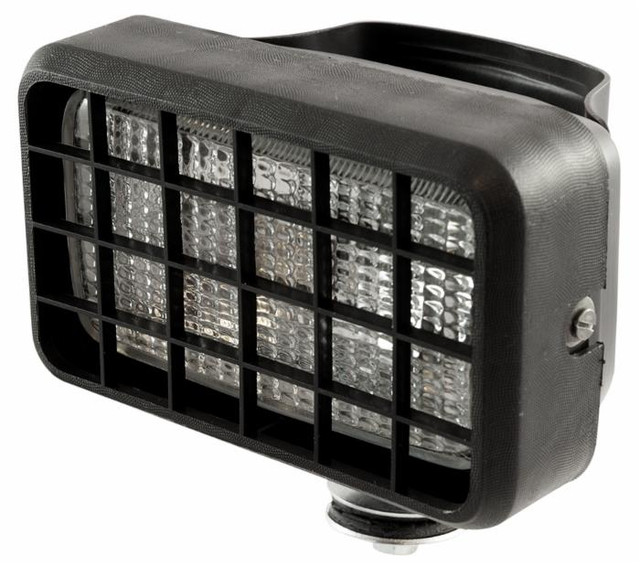 Faro alogeno rettangolare 156x92mm - Ama