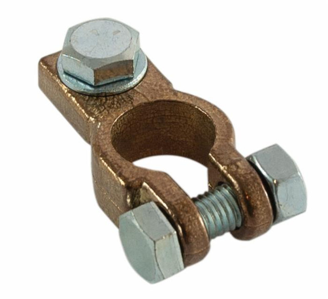 Morsetto batteria positivo a bullone M8,sezione cavo 16 - 70mm² - Ama