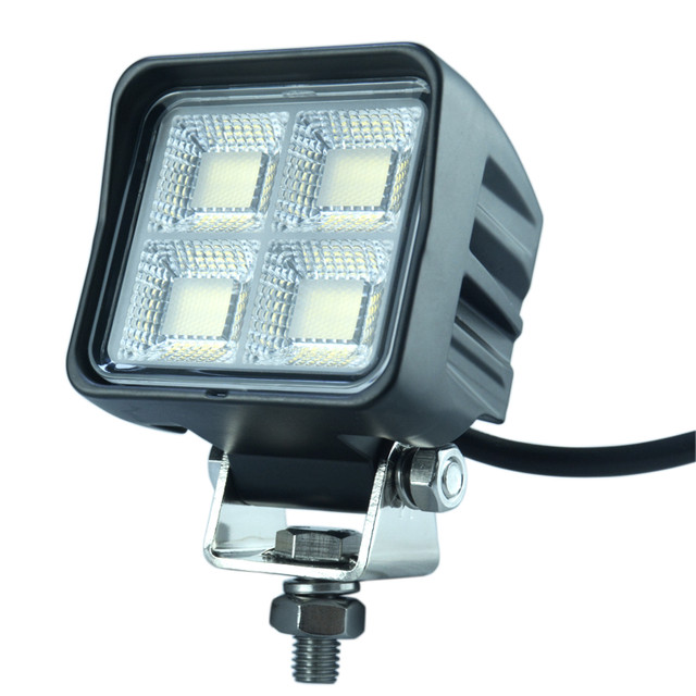Faro lavoro LED 10-30V DC, 64W, 5120 LM. Fascio di luce ampio, 64 LED - Ama