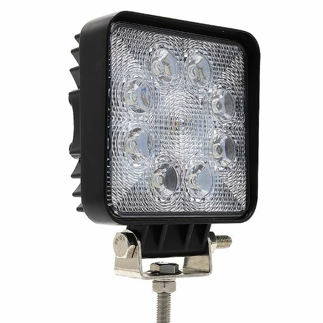 Faro da lavoro a LED quadrato 110x110 mm 10-36V DC 27W 2025LM raggio ampio/largo 9 LED - Ama