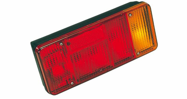 Fanale posteriore alogeno sinistro 303x82mm Ama - Ama