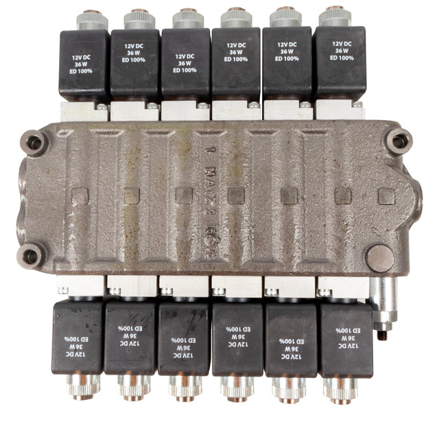 Distributore elettrico 6 sezioni 3/8 BASIC - Ama