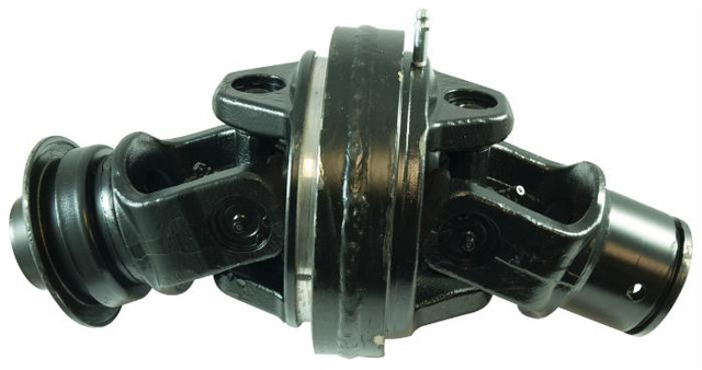 Giunto cardanico omocinetico cat. 8 per tubo esterno da 32x106mm a 36x89mm - Ama Cardan