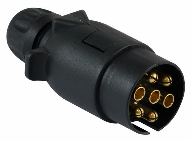 Spina 7 poli con chiusura a scatto e ghiera - Ama