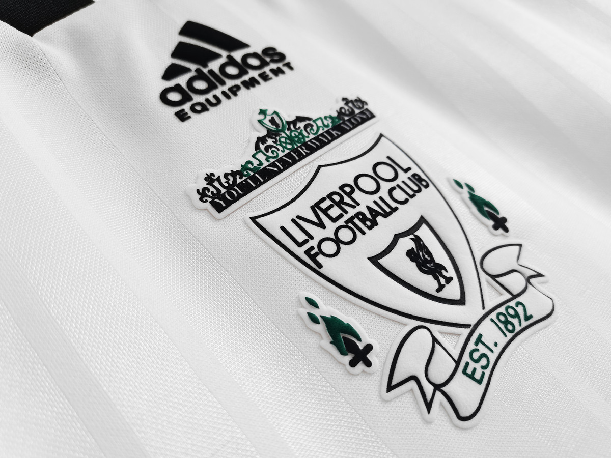 Liverpool 93/95 Men's Away Retro Shirt