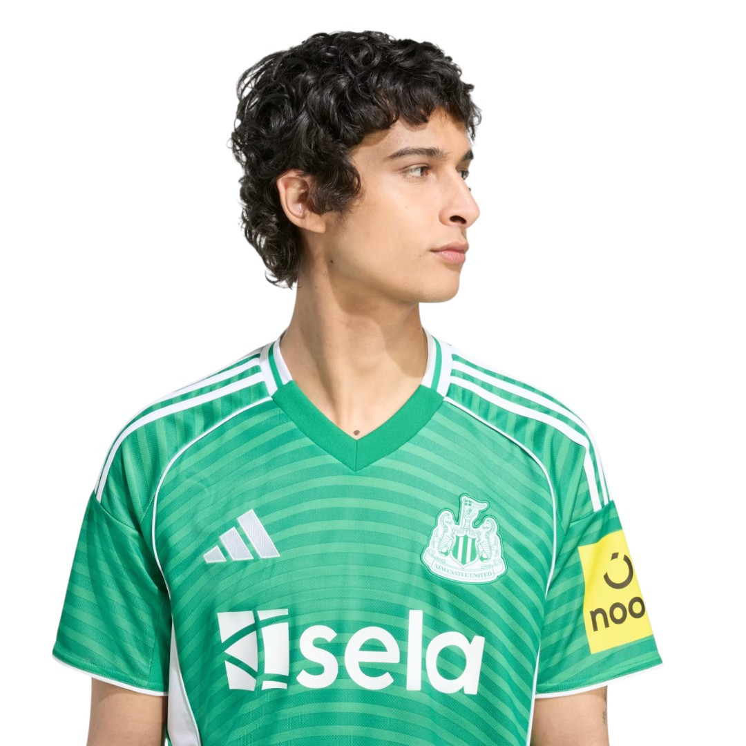 Newcastle United 25/26 Stadium Men's Away Shirt