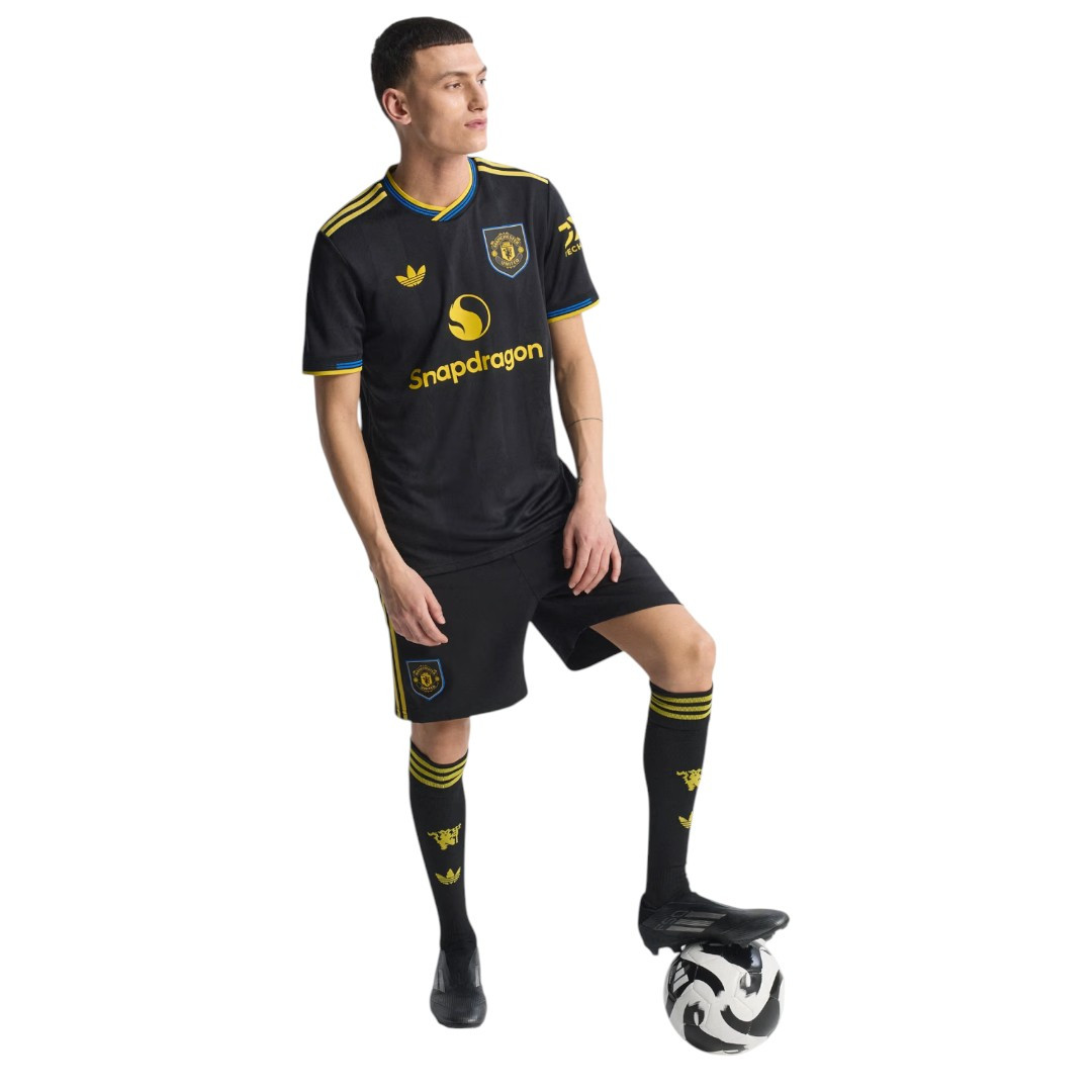 Manchester United 25/26 Authentic Men's Third Shirt
