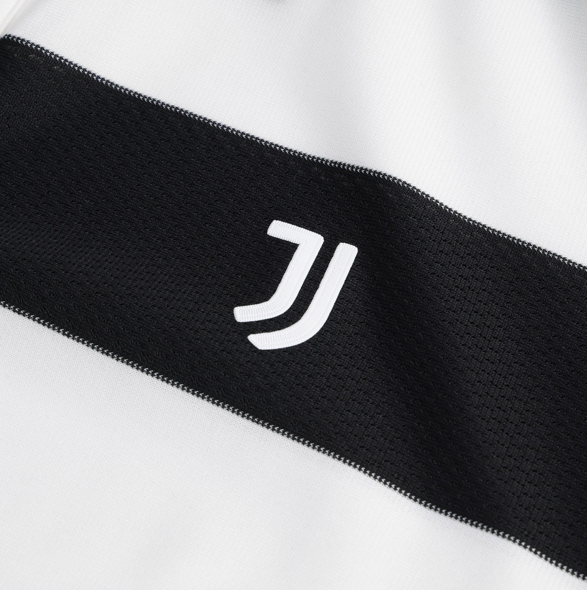 Juventus 25/26 Stadium Men's Fourth Shirt