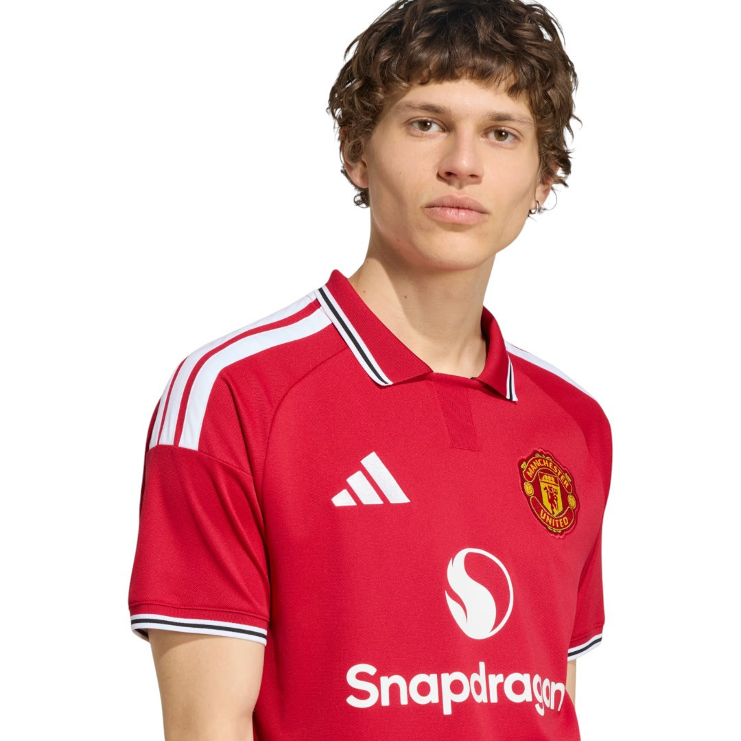 Manchester United 26/27 Stadium Men's Home Shirt - Casemiro Special Edition
