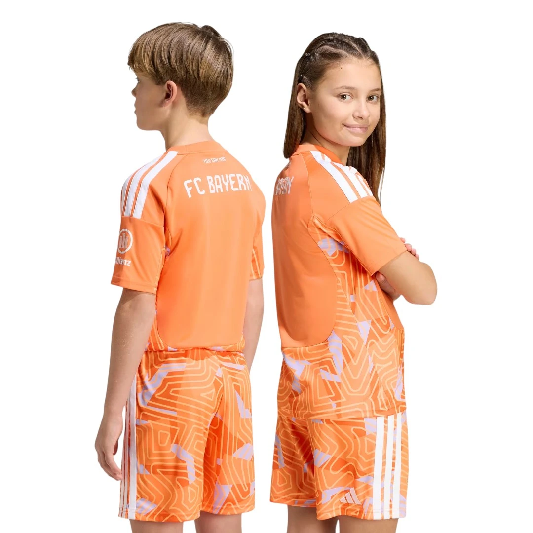 Bayern Munich 26/27 Kid's Orange Goalkeeper Set