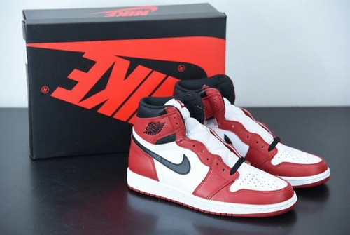 Jordan 1 Retro High Chicagos