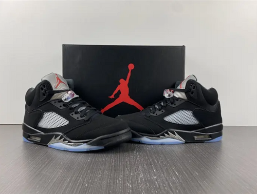 Jordan 5 Retro "black Metallic"