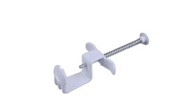 Fox Run Cherry/Olive Pitter – Spring‑Loaded, White ABS Body with Stainless Steel Shaft, Easy Pit Removal