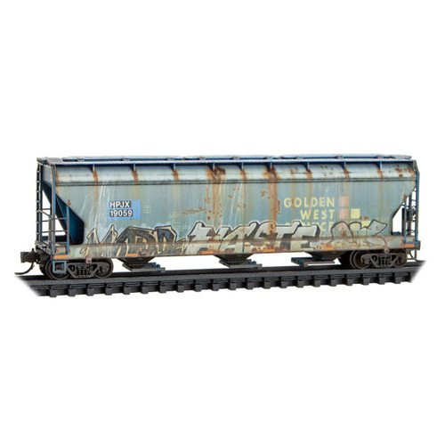 MTL-094 44 900 GWS 3-Bay Covered Hopper-Weathered-graffiti