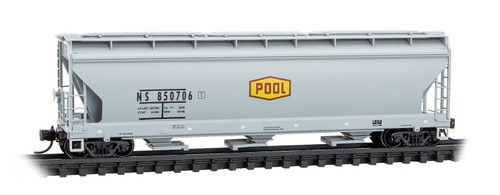 MTL-094 00 980 NS 3-Bay Covered Hopper