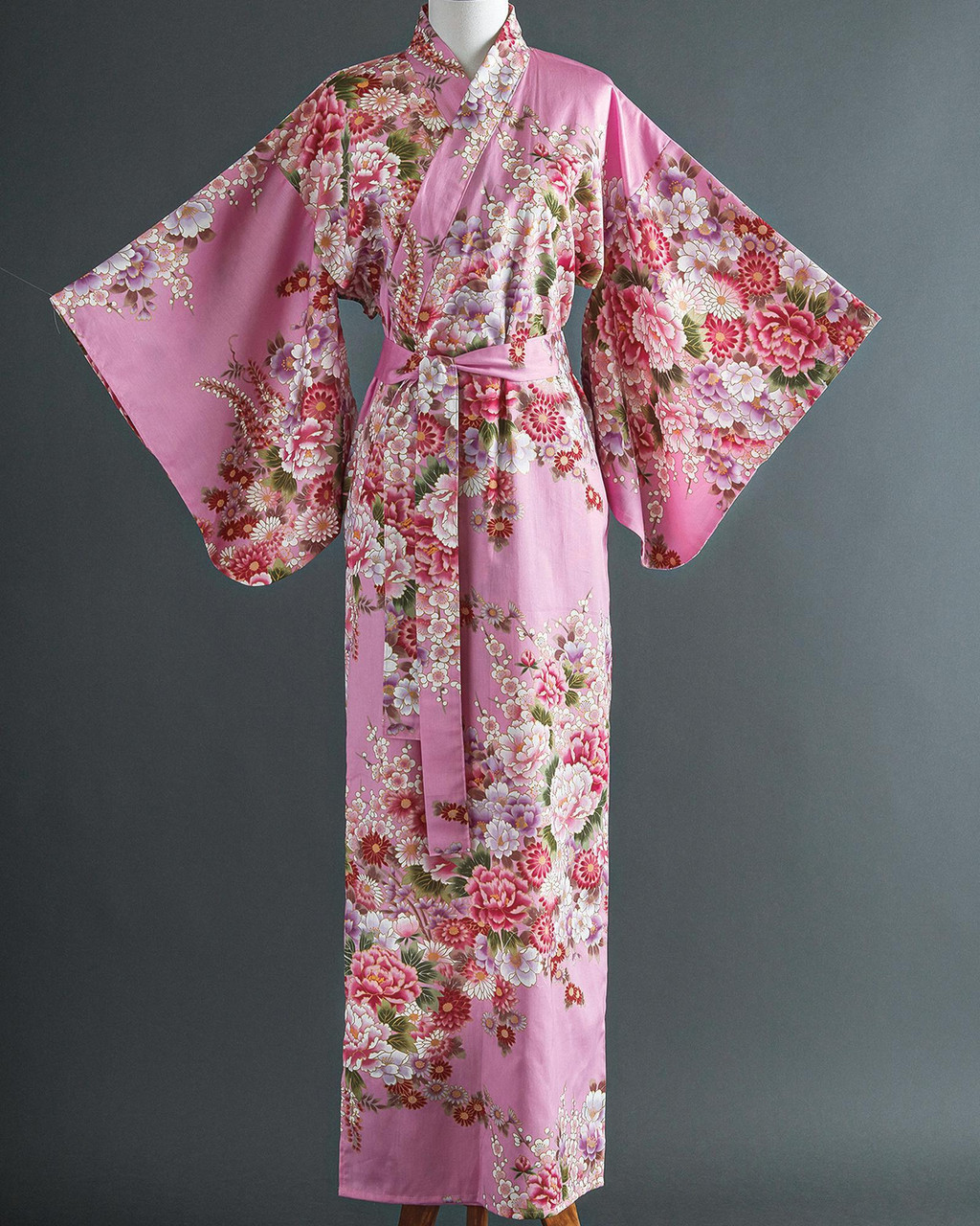 Flowers in Bloom Yukata | Shop Smithsonian Store