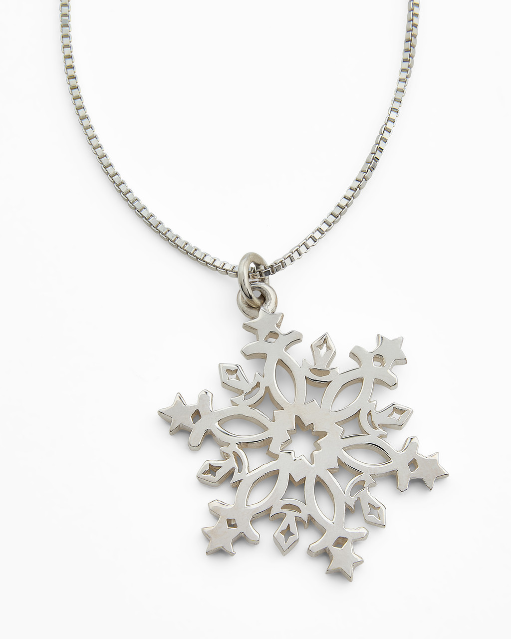 Pavé Diamond Snowflake Necklace | Birks Snowflake