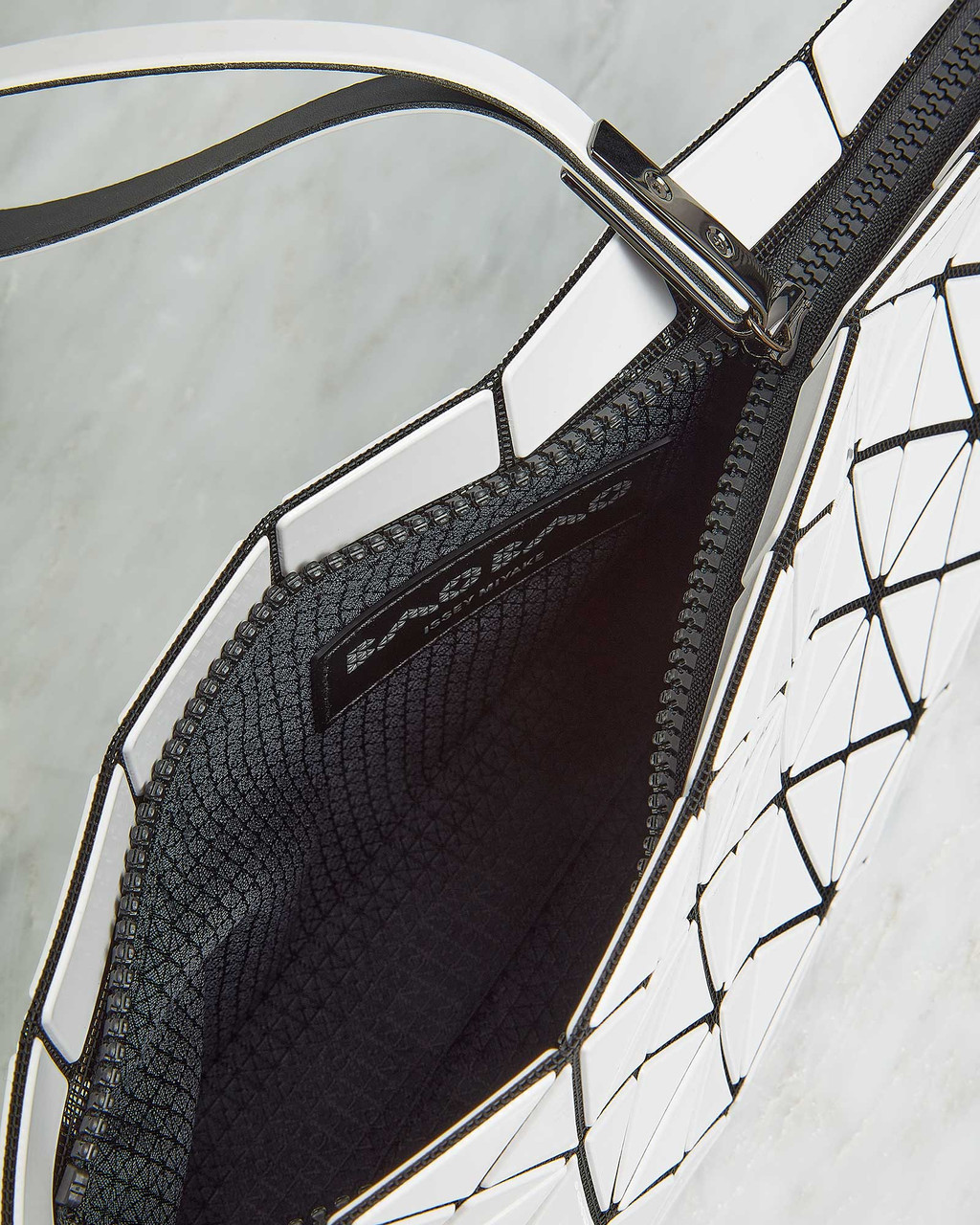 BAO BAO ISSEY MIYAKE クラッチバッグ　ポーチ 楽天市場】 バオバオ イッセイミヤケ BAO BAO ISSEY MIYAKE
