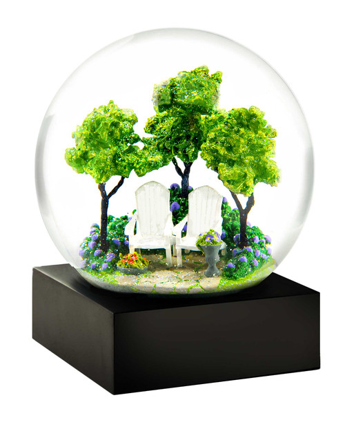 Summer Afternoon Waterglobe