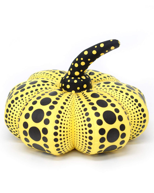 Exploring the History of Yayoi Kusama's Beloved Pumpkin Motif