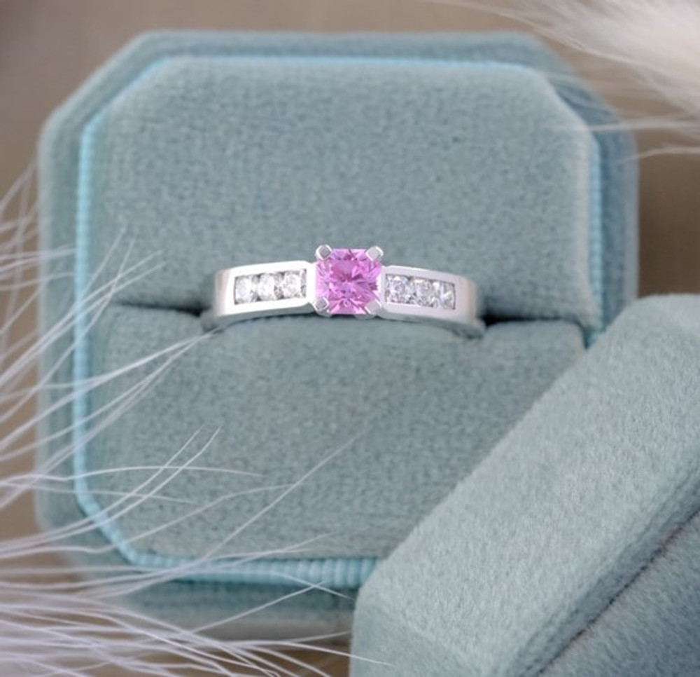 18kt White Gold 0.68ct Pink Sapphire and 0.30ct Diamond Ring 1