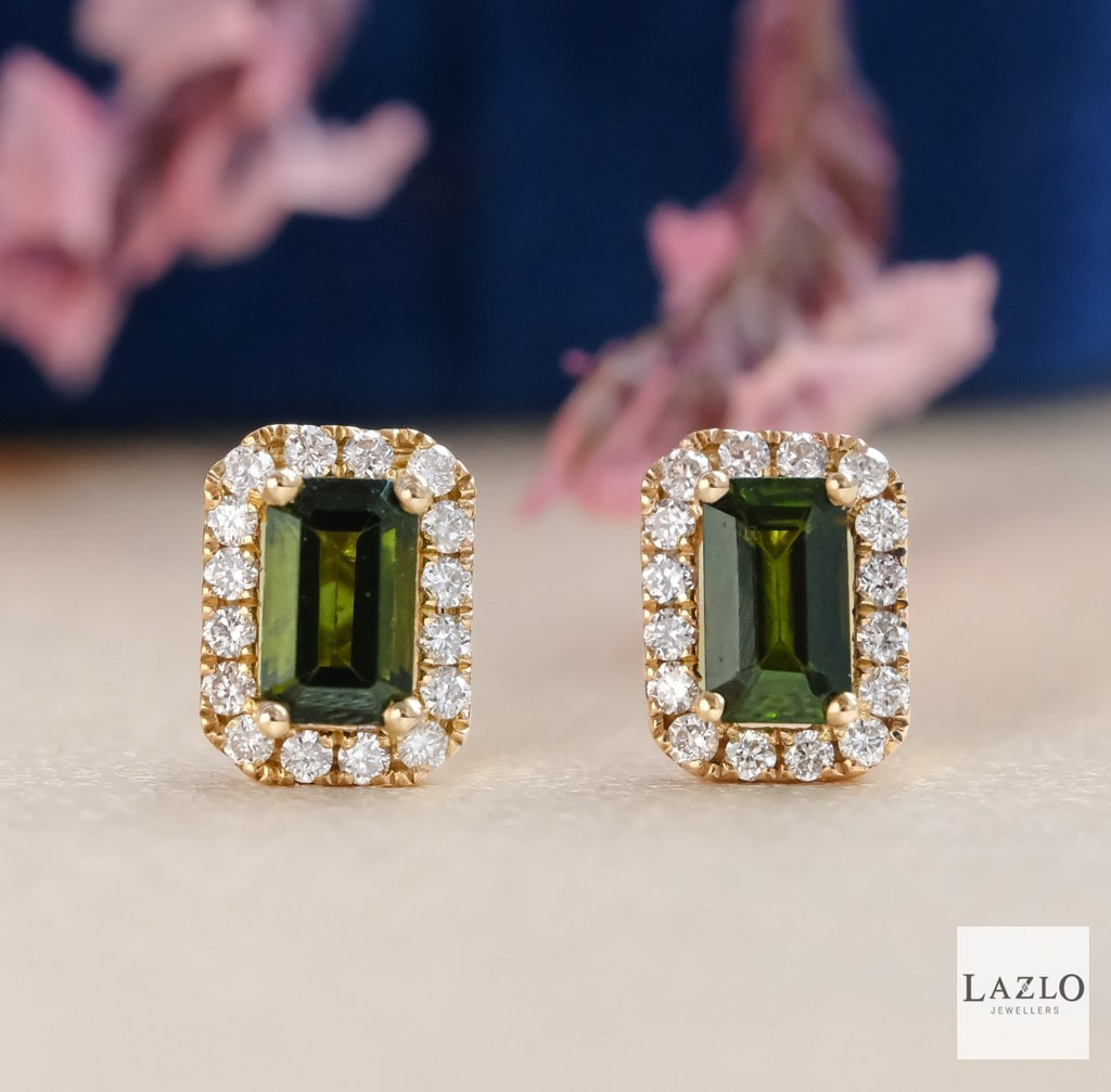 9kt Yellow Gold Emerald Cut Green Tourmaline Pendant Earrings