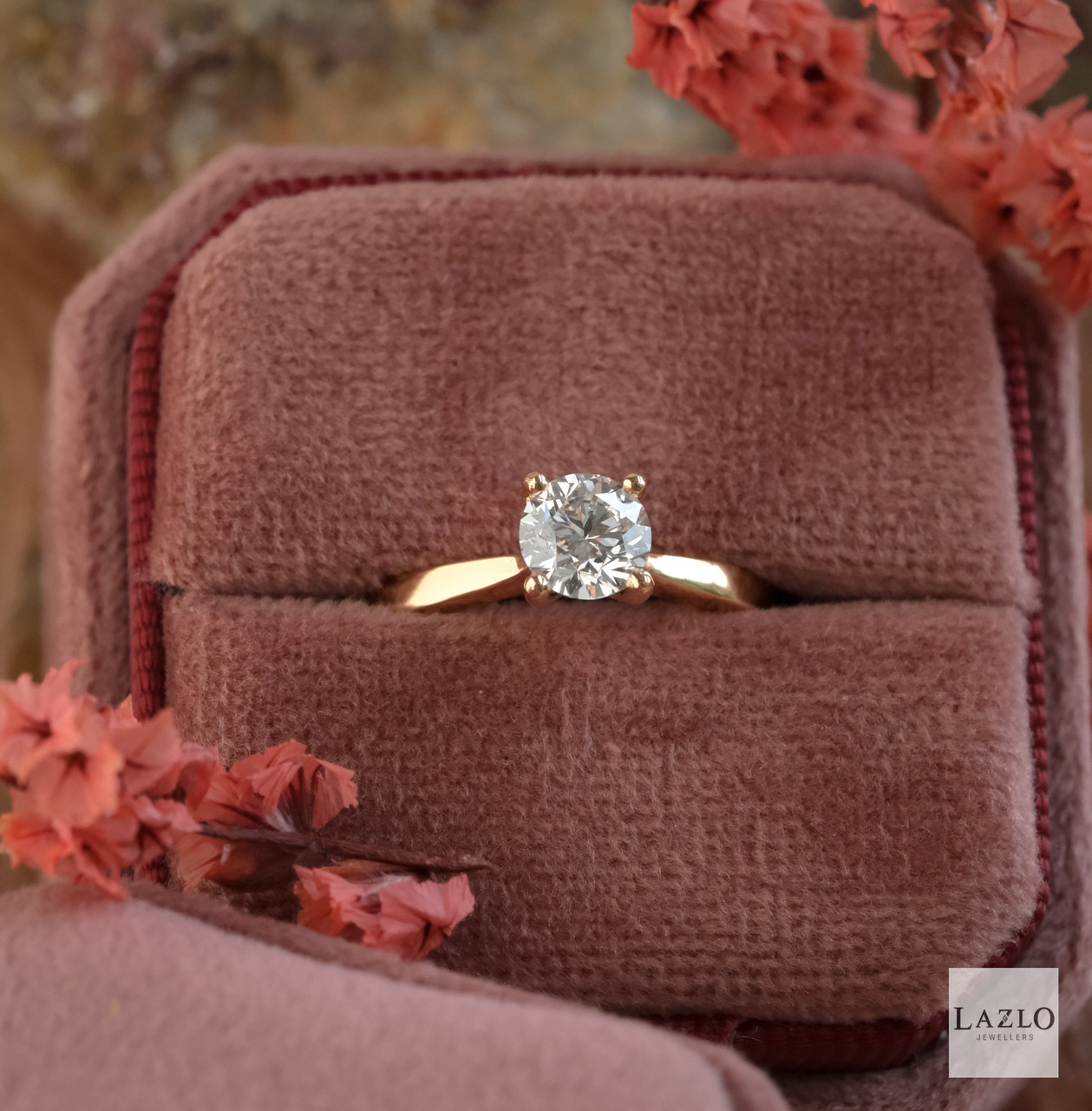 Classic round sales engagement ring