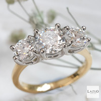 18kt Yellow Gold & Platinum 2.52ct D VVS2 Graduated Three Stone Laboratory Diamond Ring 1