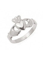 Traditional Claddagh Ring in White Gold