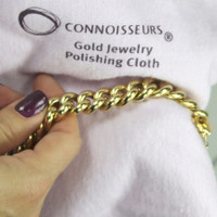 Connoisseurs Gold Cleaning Cloth 4