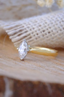 18kt Yellow Gold 0.73ct Marquise Diamond Engagement Ring 4
