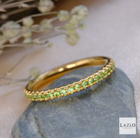 18kt Yellow Gold 0.22ct Twenty Stone Green Tsavorite Band