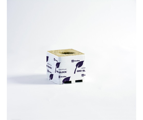 Grodan Gro Block Improved Small 3 GR4 No Hole 3x3x2.6 Strip RW286656