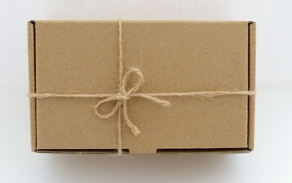 rsz-mini-gift-box-outside.jpg