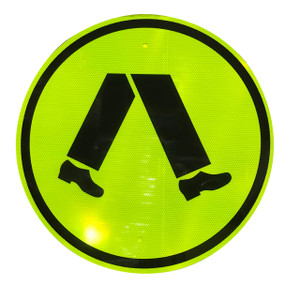 "PEDESTRIAN CROSSING SYMBOL" (Round Sign), CL1 Reflective, ALUMINIUM, (600mm x 600mm)