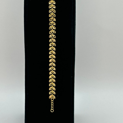 21K Gold Two-Leaf Bracelet