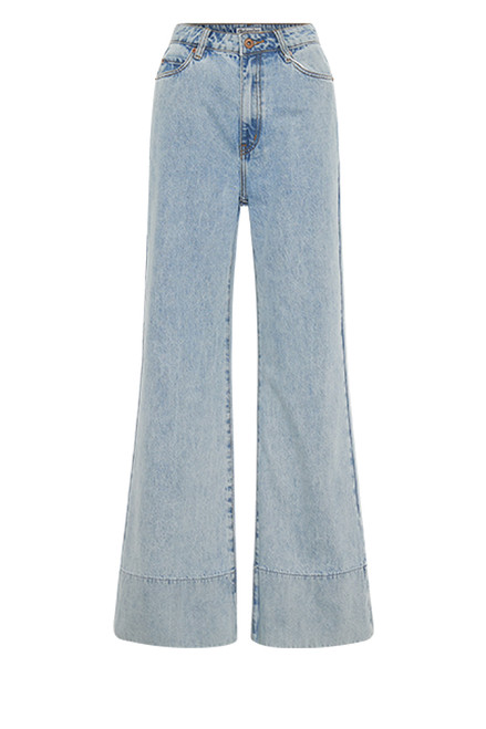 Flare Jean In Ice Blue