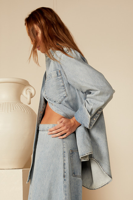 Denim Classic Easy Fit Shirt In Ice Blue