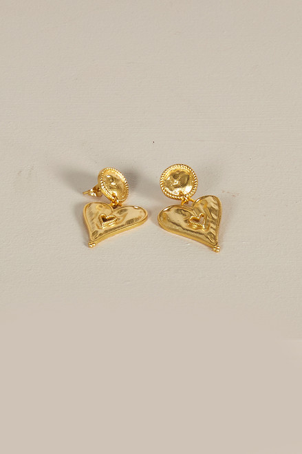Stretched Heart Earrings in Gold
