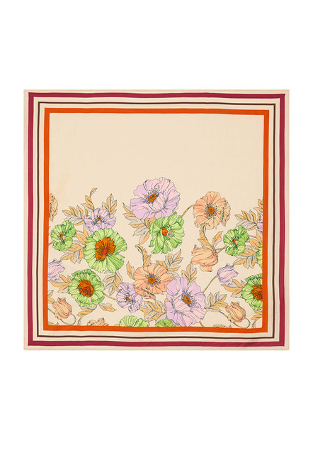 An ode to timeless elegance, the Classic Floral Scarf is crafted from 100% pure silk twill and framed by Bohemian Traders’ exclusive floral placement print. Luxurious and versatile, it can be styled around the neck, tied to a bag handle, or worn as a headscarf. A refined touch of artistry to elevate every look.
