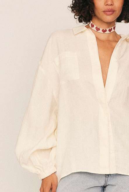 Timeless, breathable, and designed to last. The Oversized Linen Shirt is a Bohemian Traders icon reimagined in sustainable, 100% pure linen. This best-selling shape is all about ease and elevated simplicity, with a relaxed, oversized cut, balloon sleeves, and a flattering high-low hem that flows with the body.