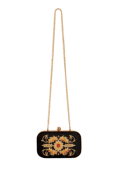 Thesis Clutch in Black