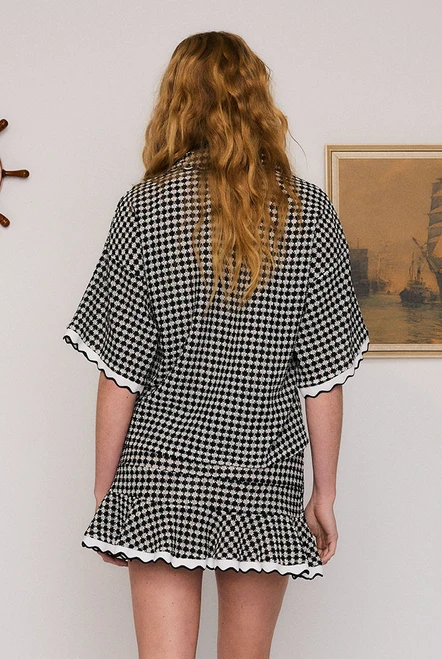 Crochet Oversized Top in Black White Check