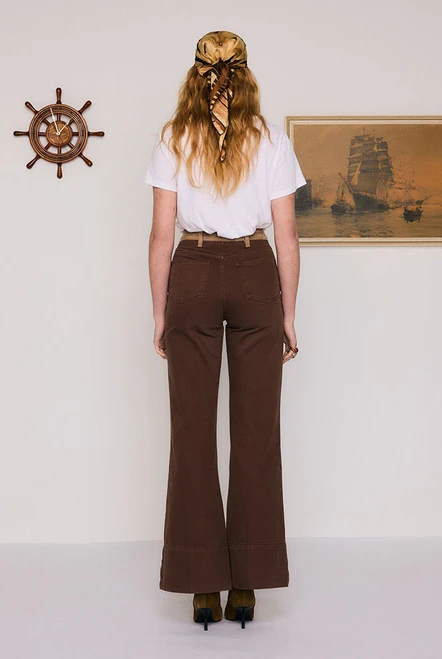 Cigar Waisted Denim Flare in Brown
