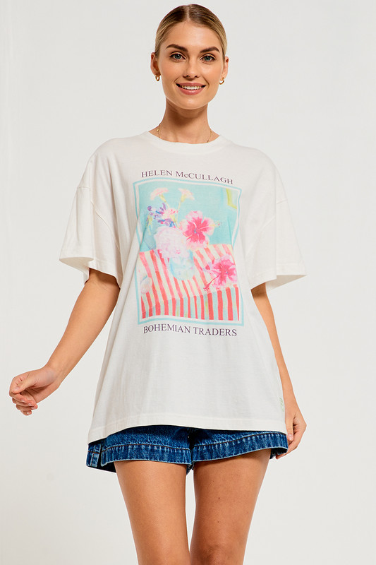 Graphic Tee With Still Life Motif