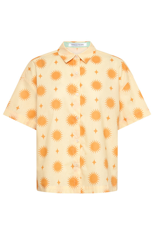 Short Sleeve Beach Shirt in Sun + Stars