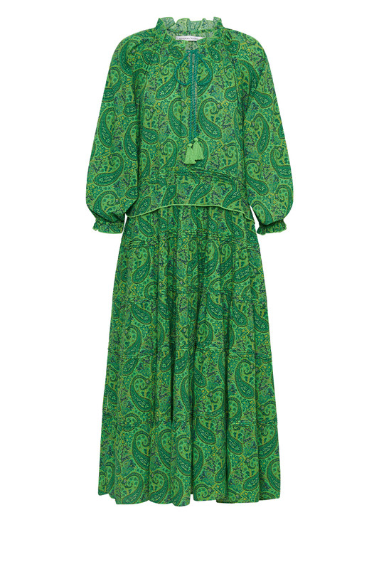 From the paisley greens to the fluttery tiers, Bohemian Traders Ruffle Neck maxi Dress is destined to be the centre of attention. It's made from cotton voile that's printed with decadent swirls and has tonal ties to the neck. Pair yours with tan sandals for day and golden tones for night.