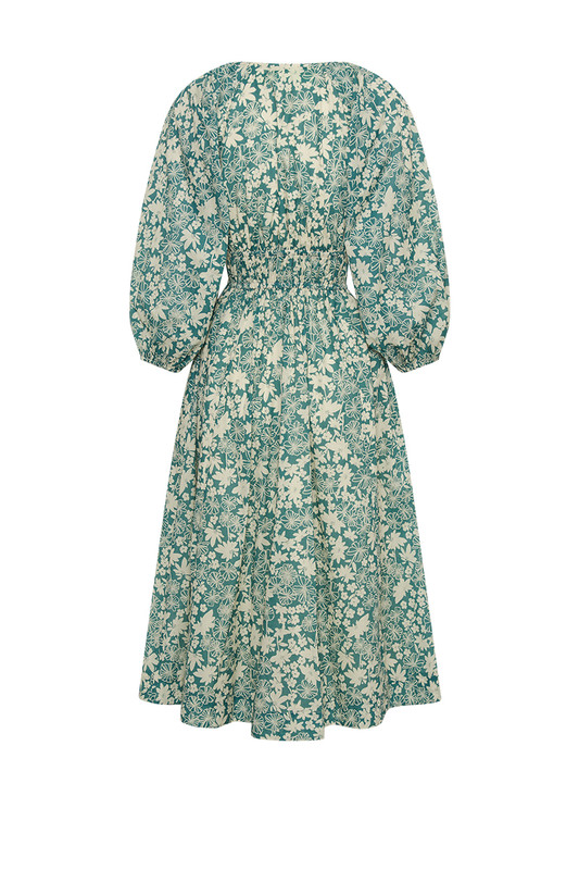 This Bohemian Traders midi dress is so chic and timeless, you'll turn to it for years to come. It's made from posey printed cotton in an a-line silhouette with romantic balloon sleeves - the lightweight fabric really enhances the floaty shape. Wear yours with simple sandals and a basket bag.